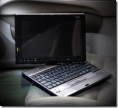 One on One time with the Fujitsu P1610
