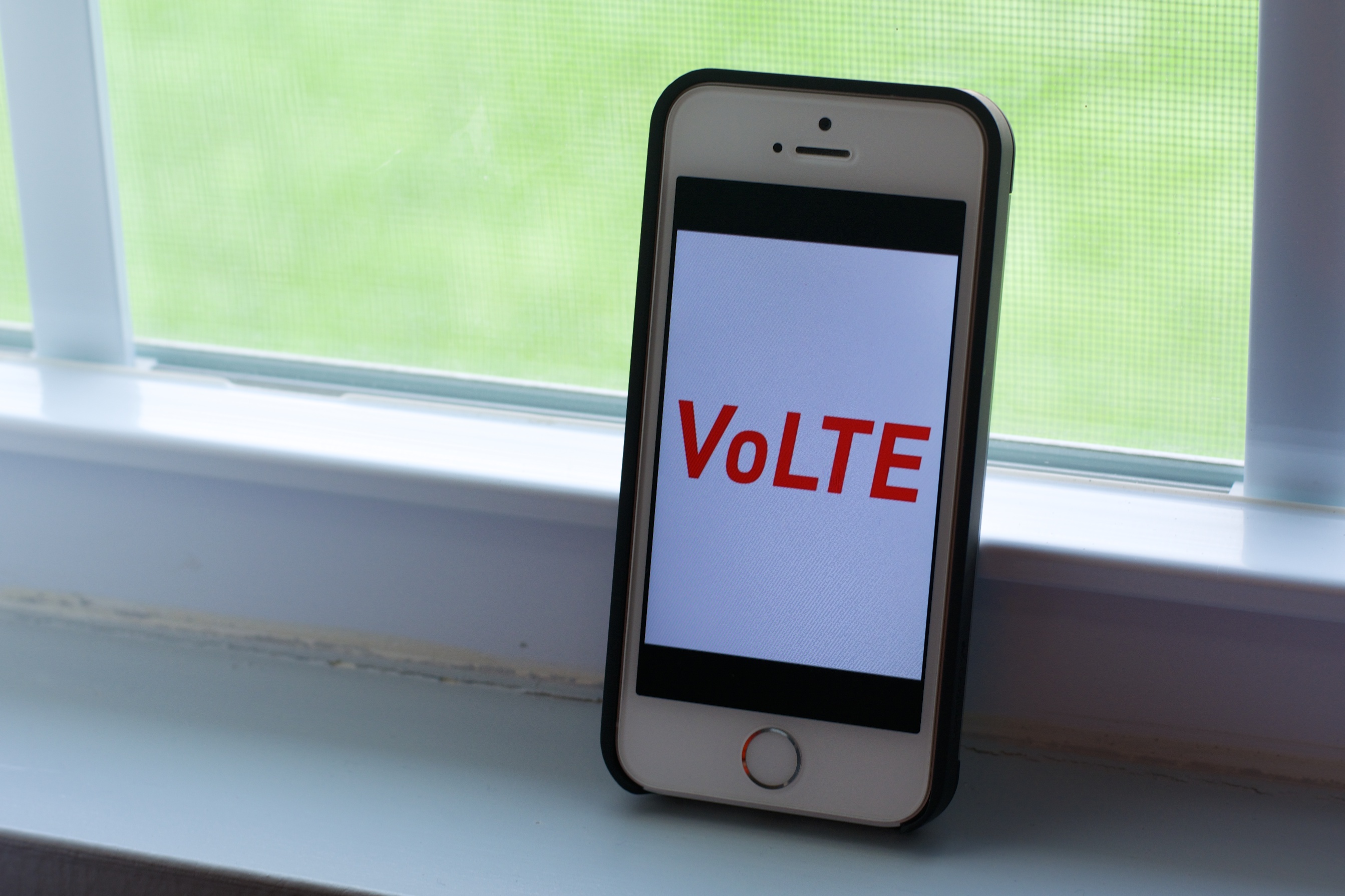 Verizon VoLTE arrive en 2014 et pourrait arriver sur l'iPhone 5s avec une mise à jour iOS 8 plus tard cette année. 