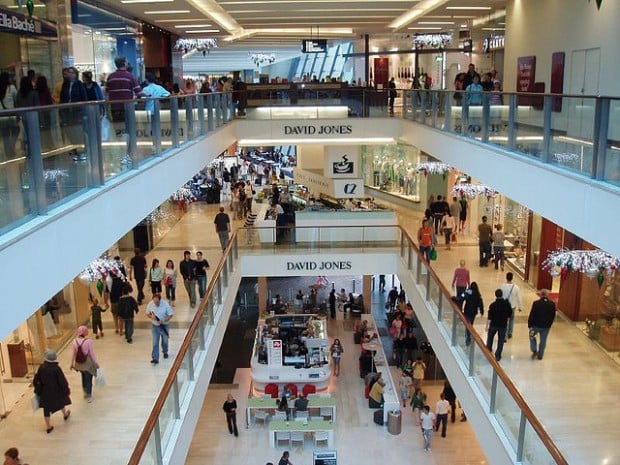 Black Friday Mall Cell Phone Tracking