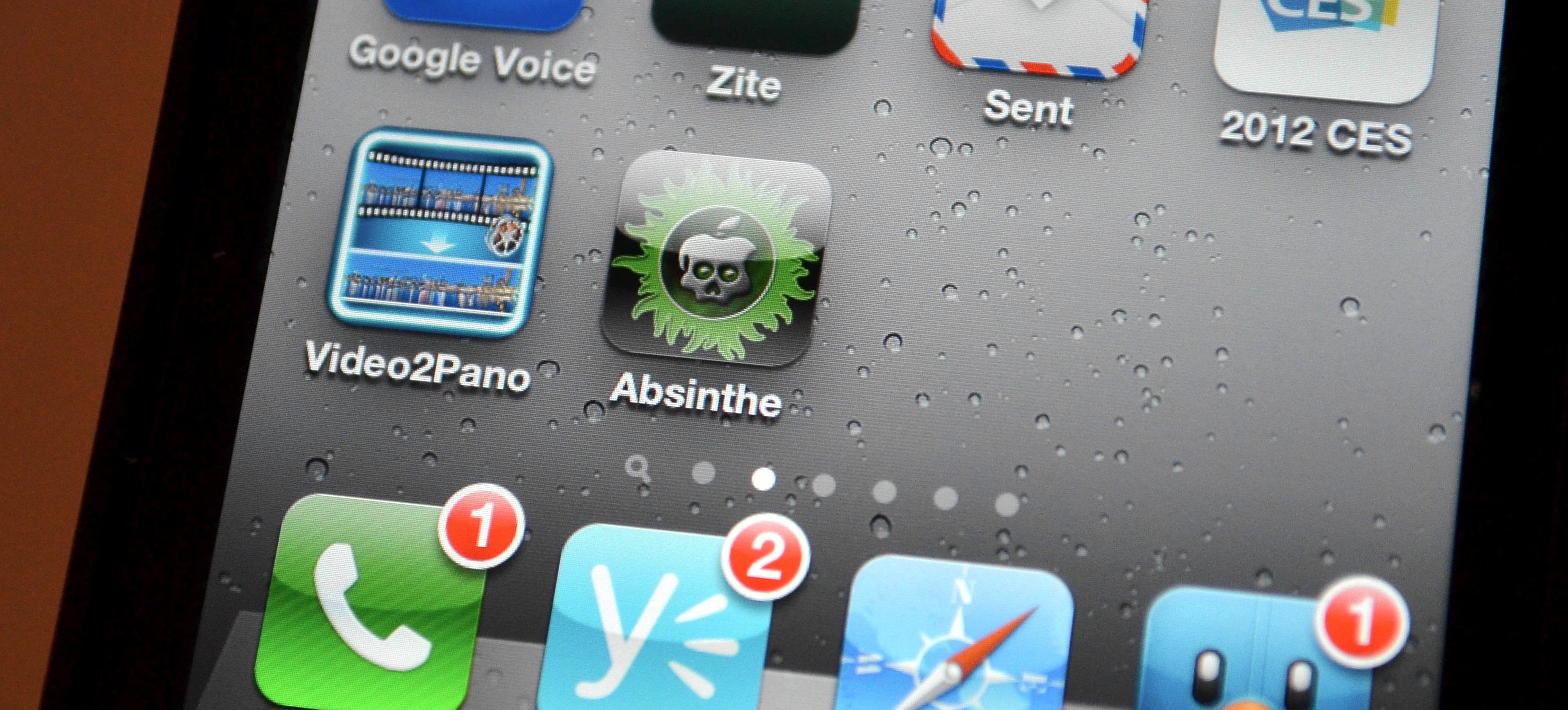 iPhone 4S Absinthe Jailbreak App