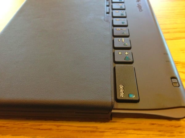 logitech tablet keyboard and case