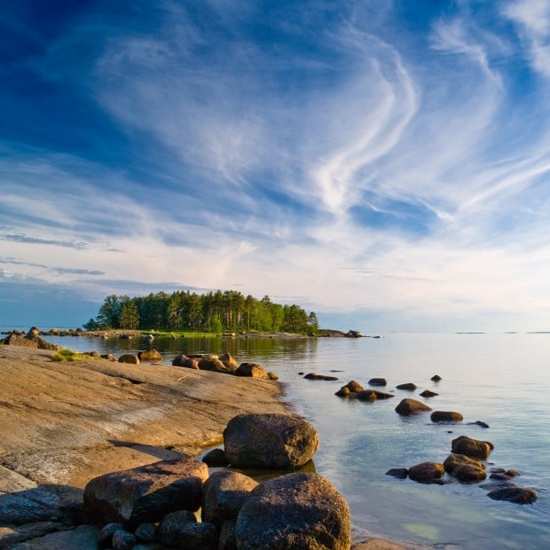 Retina wallpaper new iPad Beach with rocks