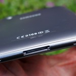 Samsung Galaxy Tab 2 7.0 bottom edge
