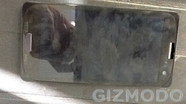 Is This the Real Galaxy S III? (Photos)