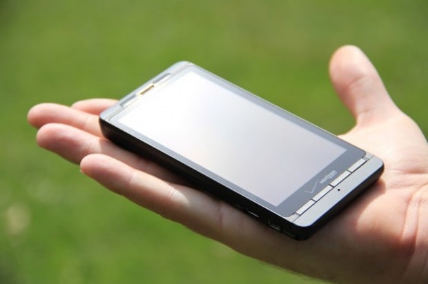 Motorola Droid 3 and Droid X2 Won't Get Ice Cream Sandwich