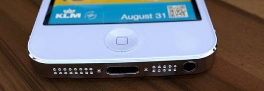 iPhone 5 smaller dock connector closeup
