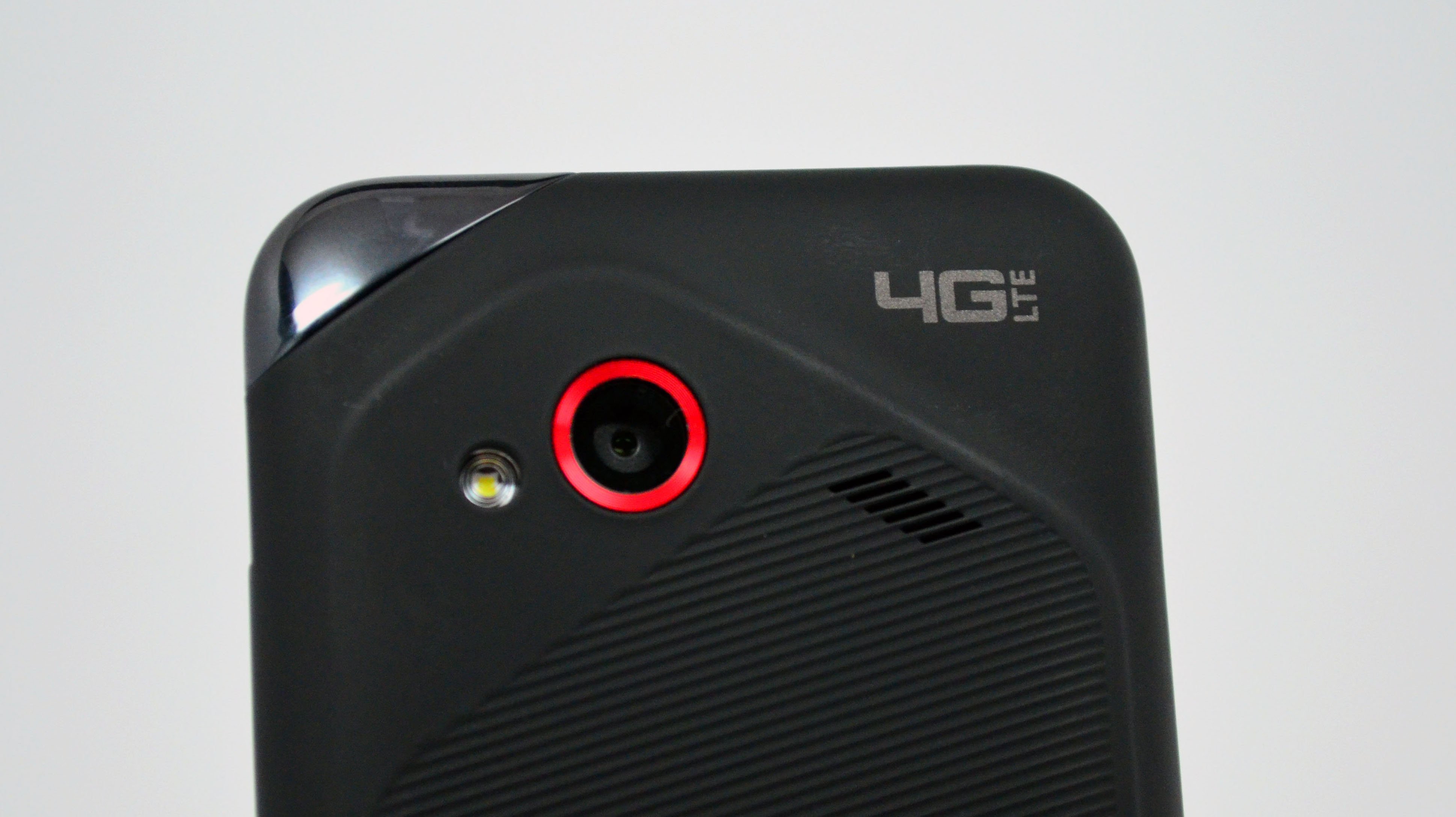 Droid Incredible 4G LTE camera