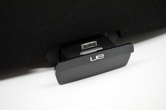 Logitech UE Air Speaker Review - dock empty