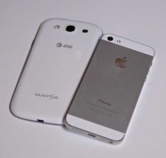 Galaxy S III vs. iPhone 5 back