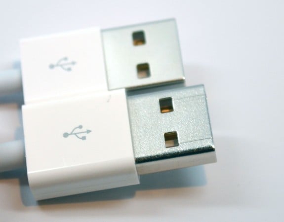 Lighting Connector vs. 30 Pin Dock Connector - USB end