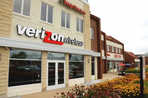 Verizon Wireless Store Prep for iPhone 5 release date