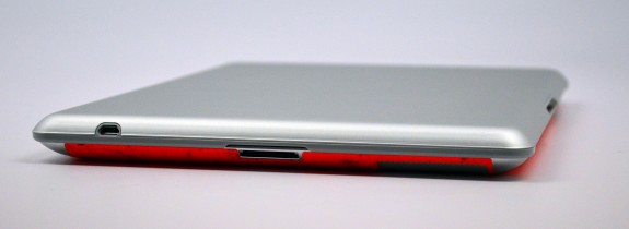 ZAGGKeys Pro Plus Review - Backlit iPad Keyboard - 02