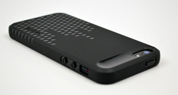 Incipio Frequency iPhone 5 Case Review - 4