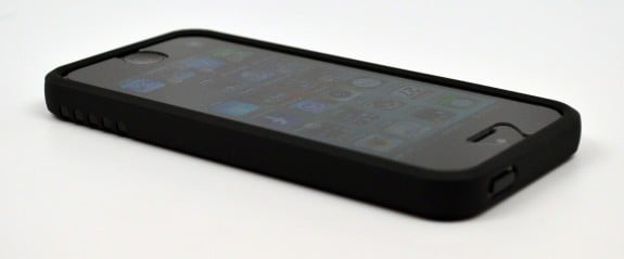 Incipio Frequency iPhone 5 Case Review - 5