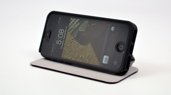 Incipio LGND Kickstand