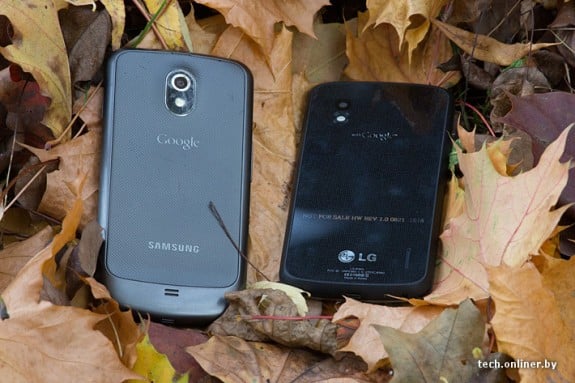 nexus4andgnex1-575x383