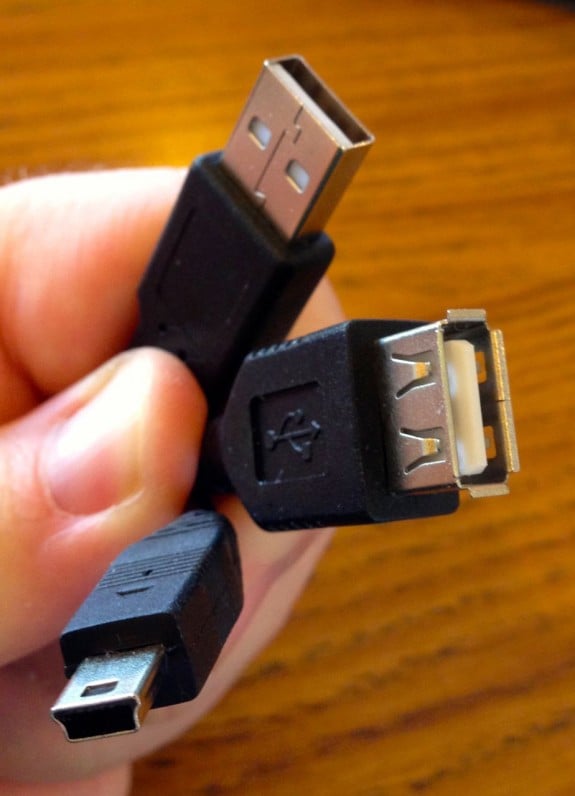 FAVI USB passthrough cable