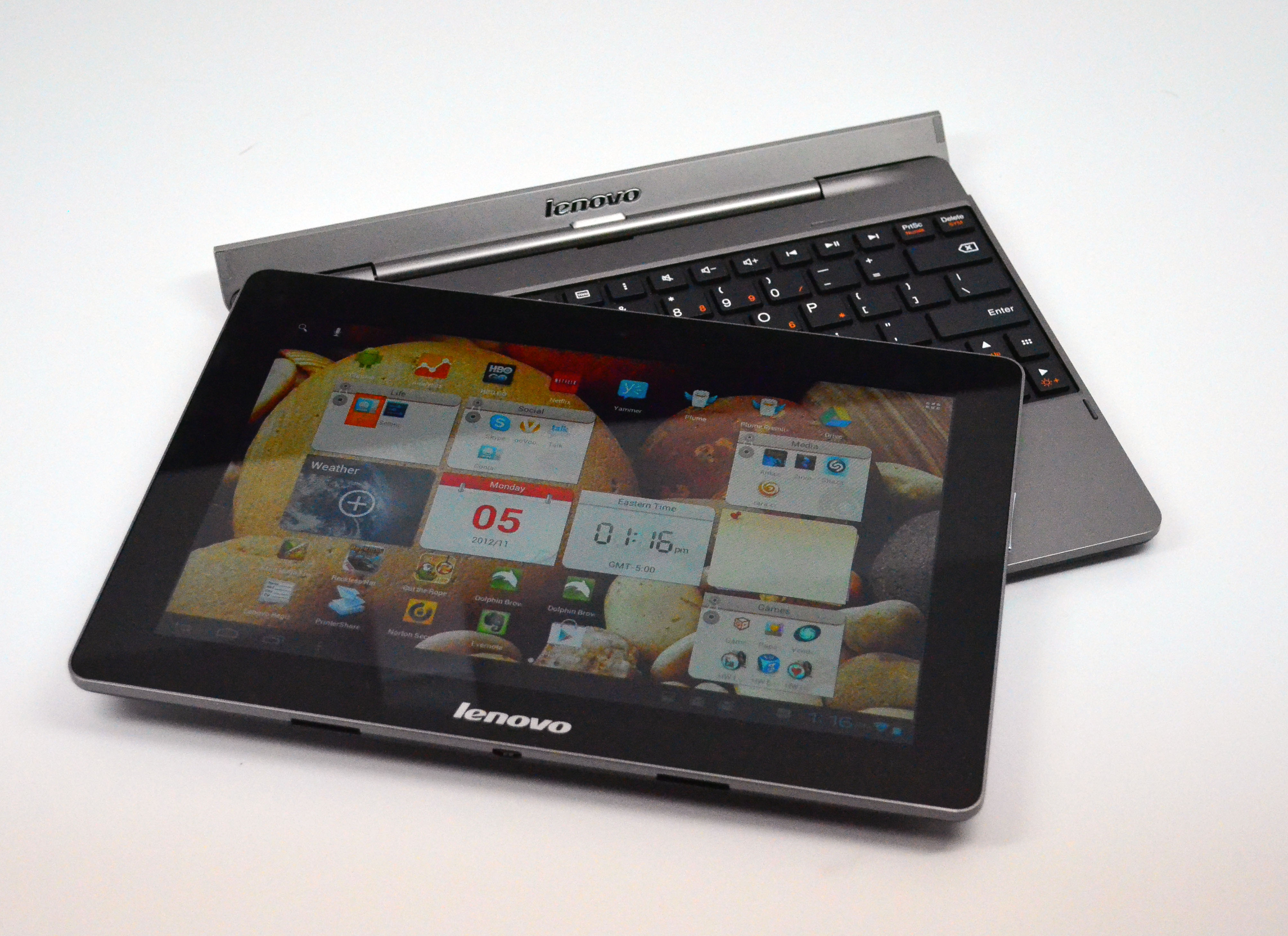 IdeaTab S2110 Review - 08