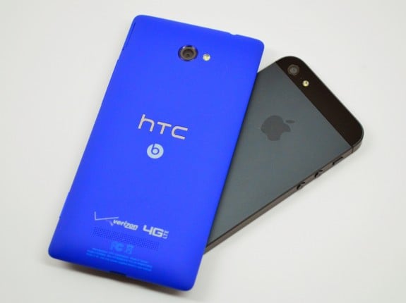 HTC 8X vs iPhone 5 Review - 08