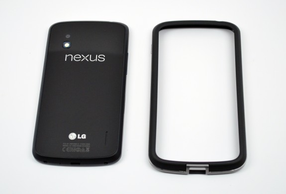 Nexus 4 Bumper Review - 09
