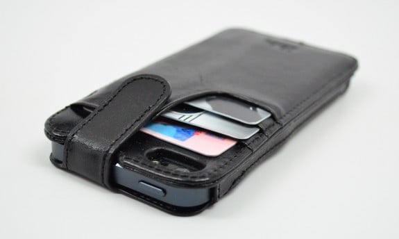 Sena WalletSlim iPhone 5 Case Review - 05