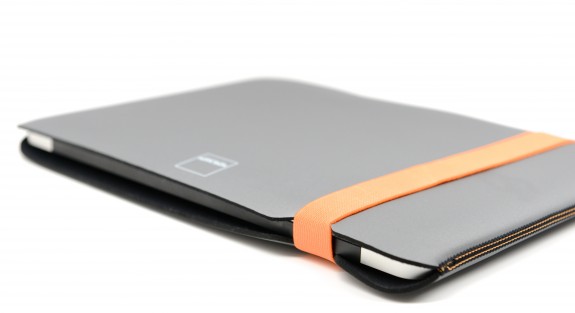 その他 ACME MADE Skinny Sleeve MacBook Air 11 acme-skinny-sleeve-macbook-air