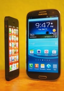 Galaxy S III vs iPhone 5