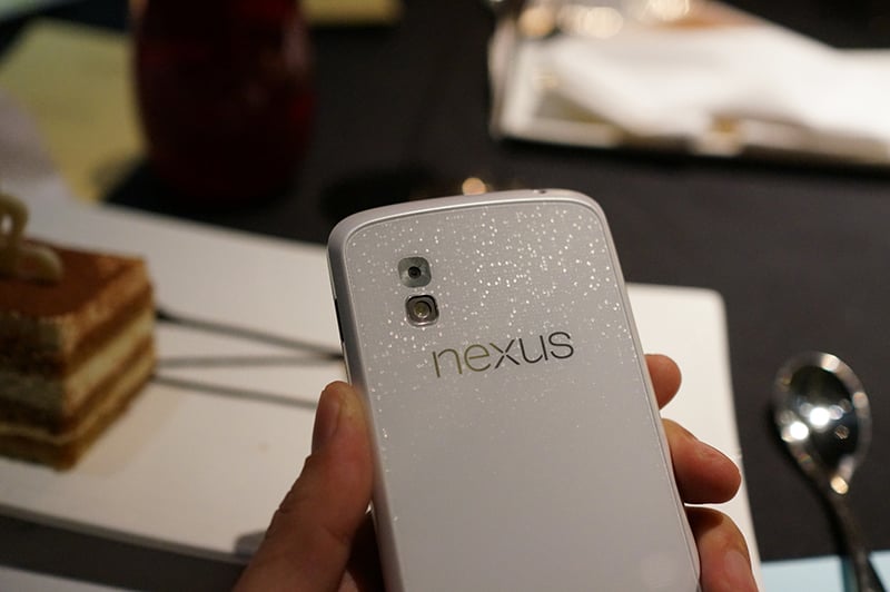 White Nexus 4 HERO