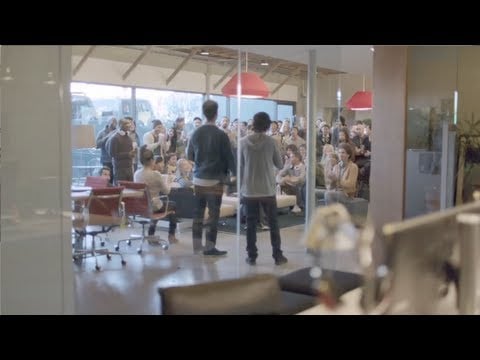 Video thumbnail for youtube video RIM, Google, Samsung Wage New Mobile War Ahead of BlackBerry 10 Launch