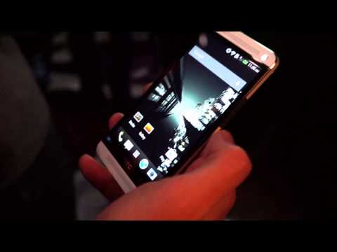 Video thumbnail for youtube video 8 HTC One Features You'll Actually Care About