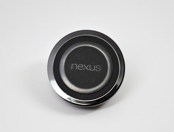 Nexus 4 Wireless Charger Review - 13