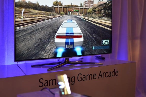 The Samsung gaming controller lets gamers play Real Racing 3 and other games on the Galaxy S4 with a physical controller. 