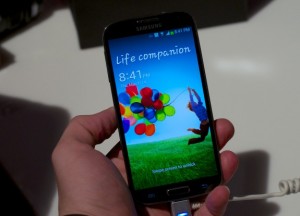 There is a chance that a U.S. carrier could release the Galaxy S4 in April.