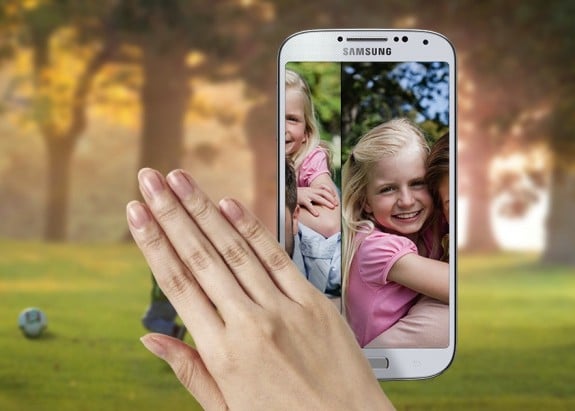 A wave can control the Samsung Galaxy S4.