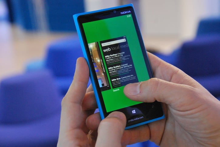 The multitasking screen in Windows Phone 8.