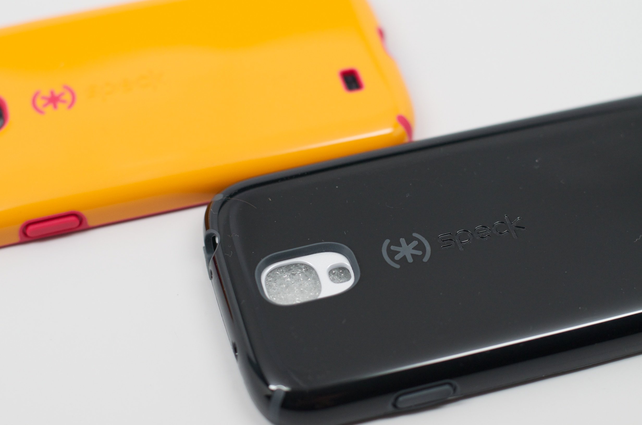 Speck includes openings for the Galaxy S4 IR sensor and microphones and accents larger openings with a brighter color.