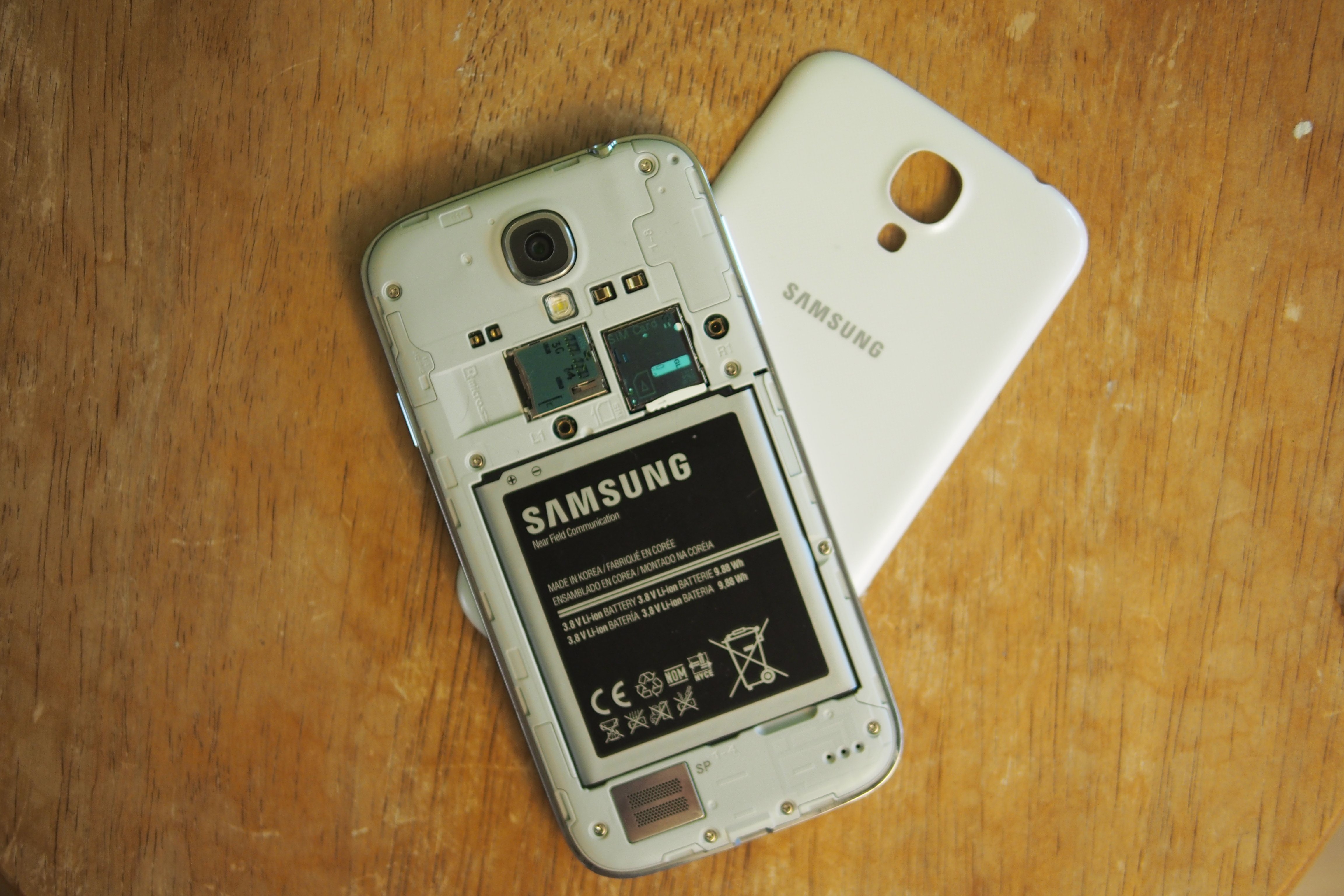 The Samsung Galaxy S4 is facing delays due to high demand.