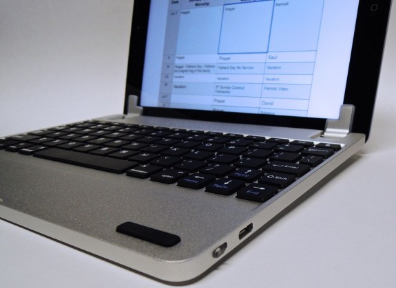 the brydge+ keyboard cover for ipad
