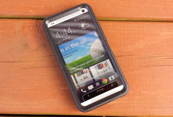 This HTC One case from Otterbox features a built-in screen protector.