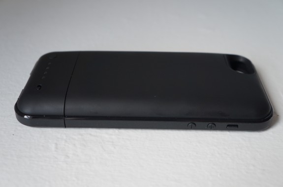 Mophie Juice Pack Plus for iPhone 5 3