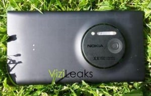 Nokia_Lumia_EOS_PureView_thumb336