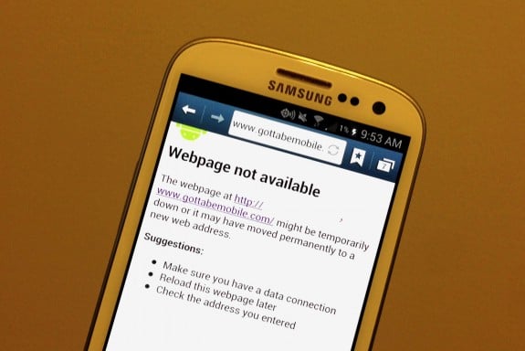 The Samsung Galaxy S3 uses 3.5 times as much data on certain websites according to a new report.