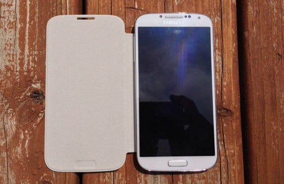 Samsung Galaxy S4 Flip Cover Review -  004
