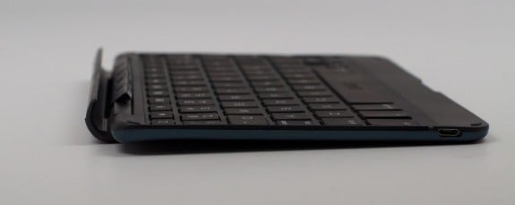 This is a very thin iPad mini keyboard case.