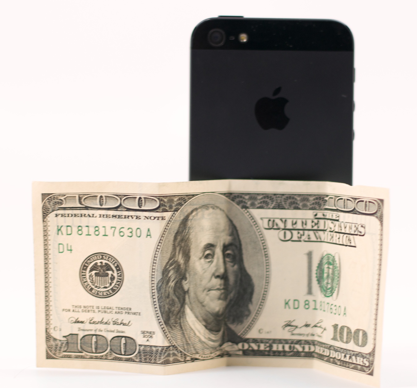 Expect a $100 iPhone 5 price drop when the iPhone 5S arrives.