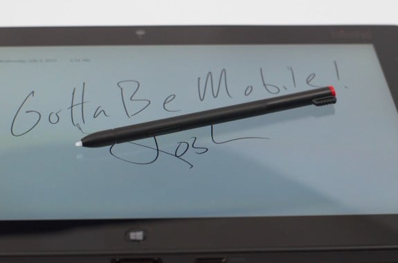 The ThinkPad Tablet 2 pen includes a small button for added features. 
