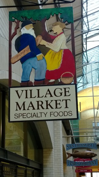 In this image, I zoomed in, and then captured the photo, framing the Vilage Market signage. If this was a point-and-shoot, I wouldn't be able to zoom out from this photo after I had taken it. 
