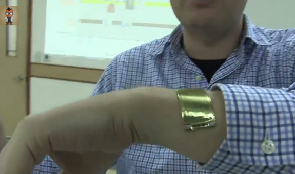 This flexible battery tech could be the key to an iWatch or smartwatch.