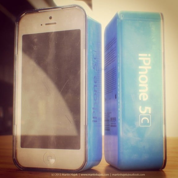 iPhone 5C branding concept from Martin Hajek.