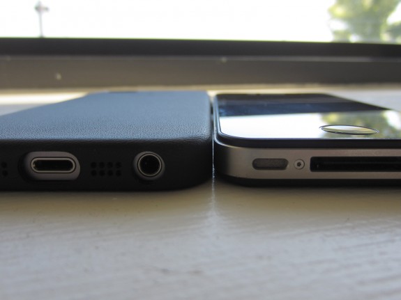 Above: iPhone 5s with Apple case on the left, iPhone 4s on the right